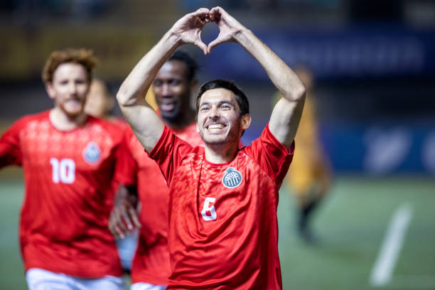 荷尔斯泰因 荷尔斯泰因