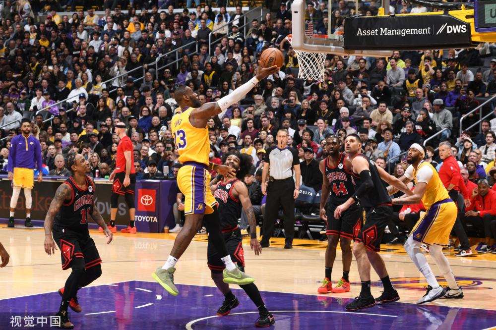 根据一致的 根据一致的