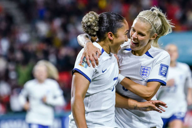 性仍是制约 性仍是制约